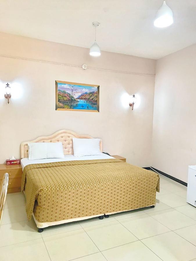 Al Hadow Hotel Mascate Exterior foto